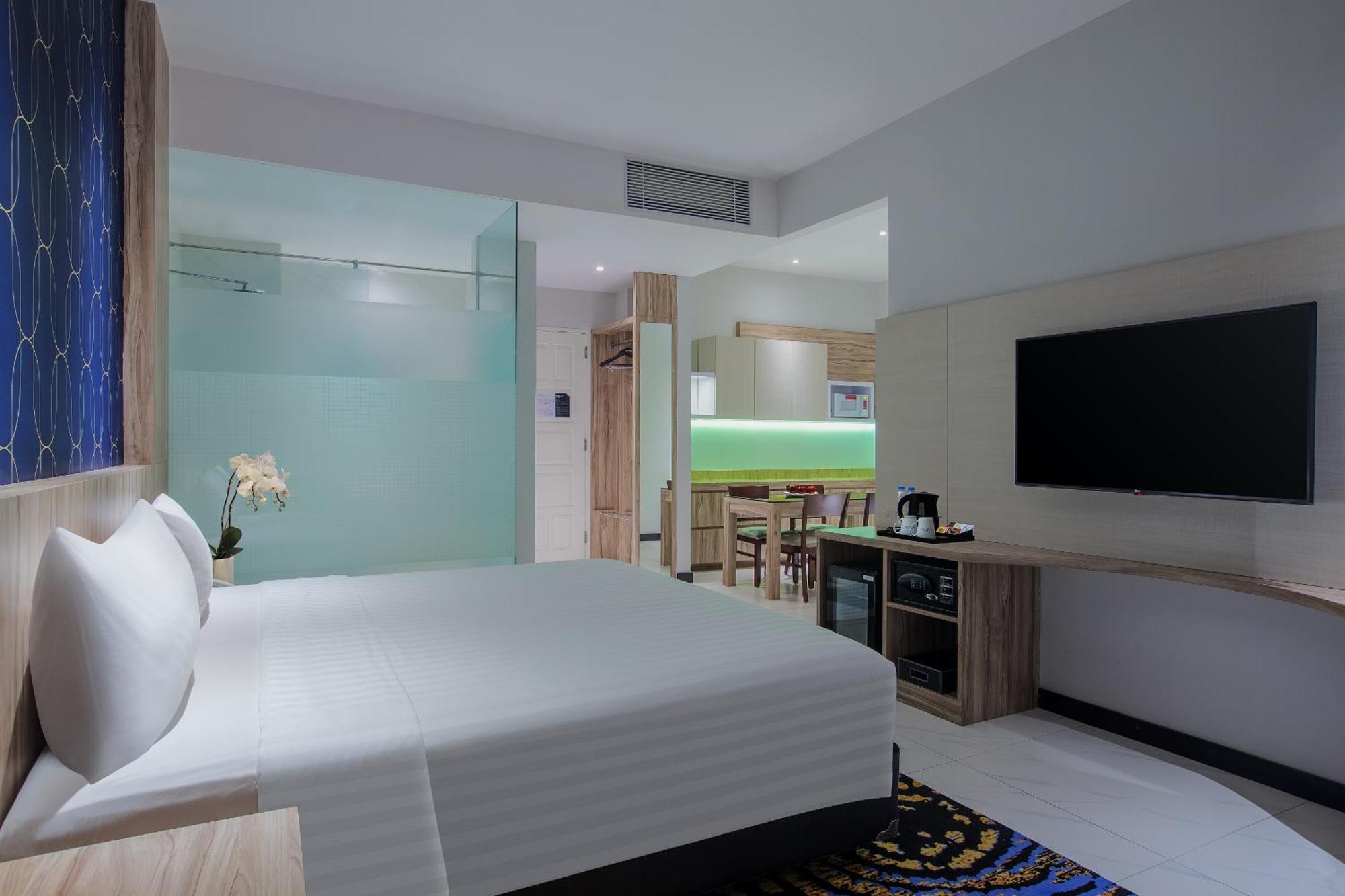Aston Inn Tasikmalaya Zewnętrze zdjęcie