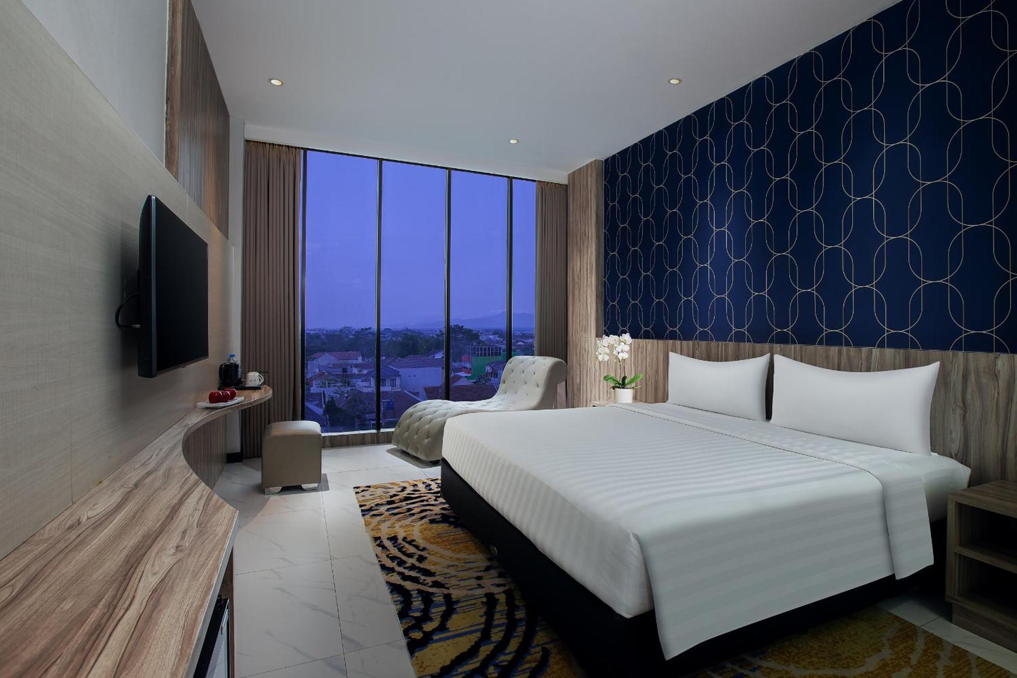 Aston Inn Tasikmalaya Zewnętrze zdjęcie