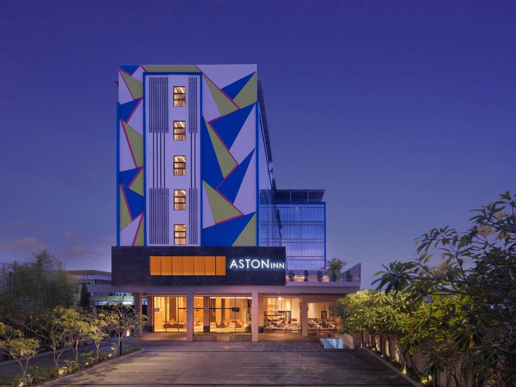 Aston Inn Tasikmalaya Zewnętrze zdjęcie
